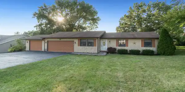 110 Chanticleer Lane