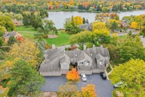 831 Shoreline Road