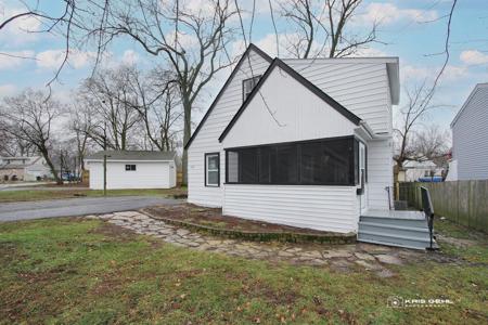 520 Fairlawn Drive