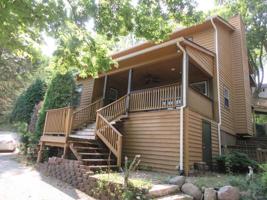 170 Waltonian Terrace