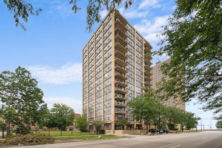 6730 S South Shore Drive