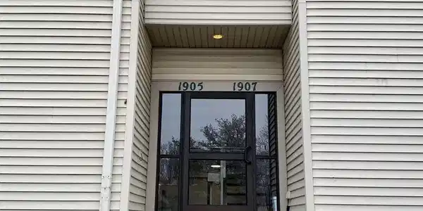 1907 Melrose Drive
