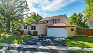 7 W Clarendon Drive