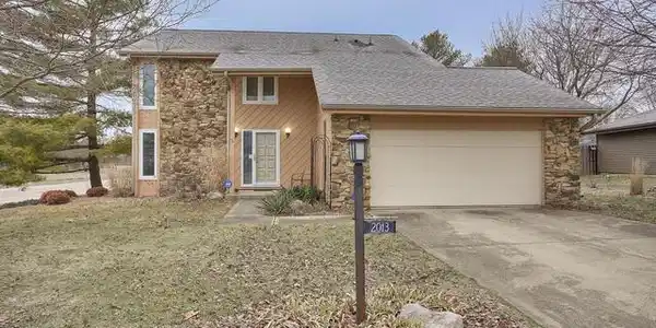 2013 Peach Street