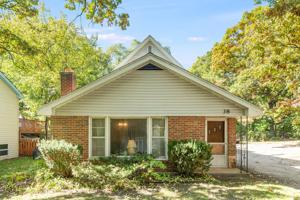 38 Forest Avenue