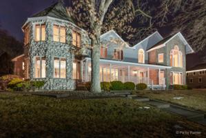 913 Rolling Lane Road