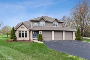 9121 Loch Glen Drive