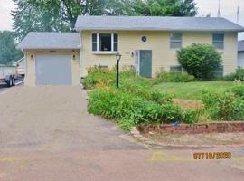 1661 Hilda Drive