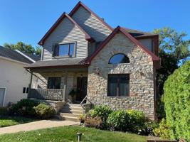 13 N Lake Avenue
