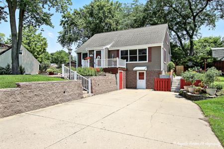 3824 Eastway Drive