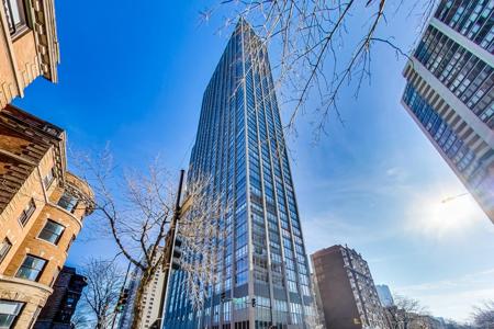 655 W IRVING PARK Road