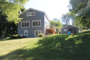 5124 E Lake Shore Drive