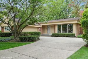 1120 Pebblewood Lane