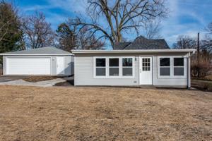 6 E Clarendon Drive