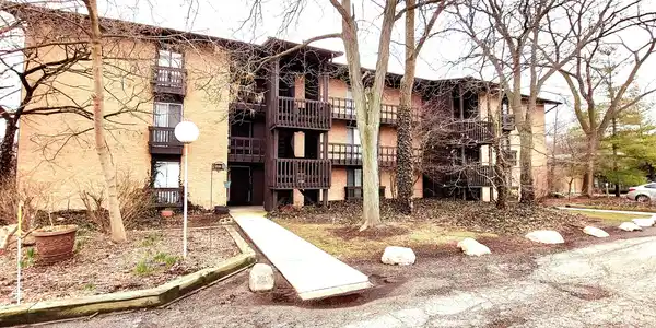 1601 Maple Terrace