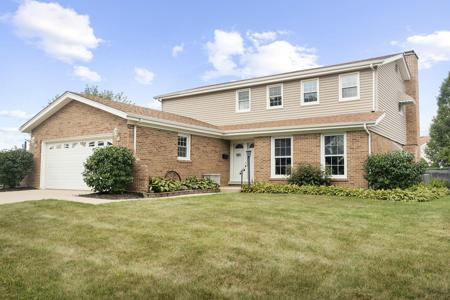 1006 E Cooper Drive