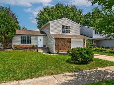 1475 Foxcroft Drive
