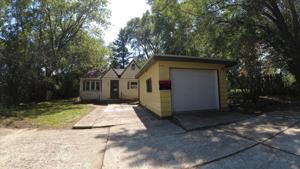 8011 Oakworth Drive