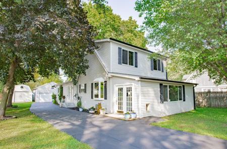 25076 W Edgar Avenue