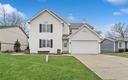 8 Ash Drive