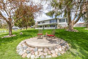 541 Holiday Drive