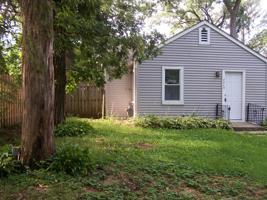 7713 Oak Road