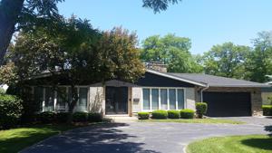 2030 W Touhy Avenue