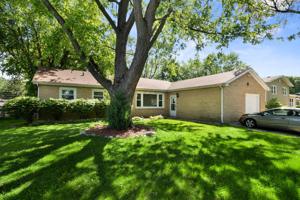 1826 Maplewood Drive