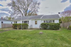 26137 W Mary Ann Road