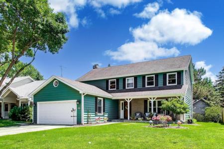 207 Mainsail Drive