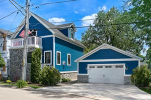 125 MANOR Lane