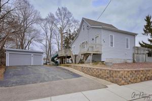 25 N Pistakee Lake Road