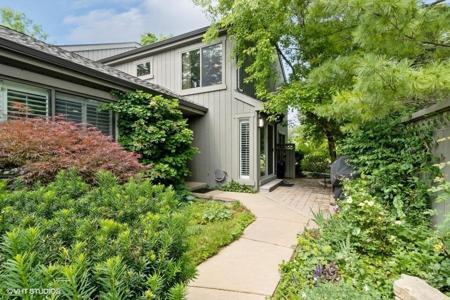 380 Shoreline Road