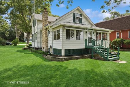 3607 E Lake Shore Drive