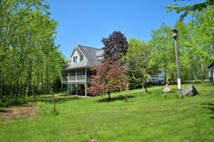 27 Maplewood Rd