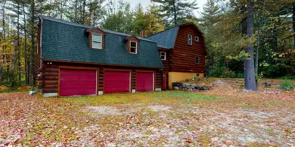 105 Silver Lane