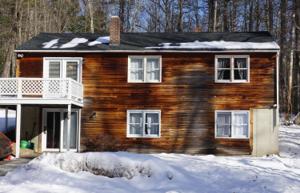 376 Leisure Lane