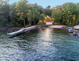 134 Deep Cove Road