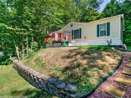 883 Memorial DR