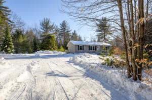 31 Hawkes Road