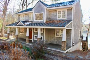 105 Beach Road