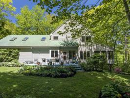 27 Lake Meadow LN