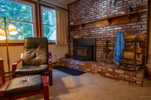 32 Coveside Road