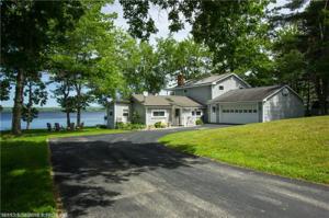 38 Lester LN