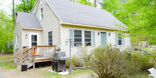 10 Otter Drive