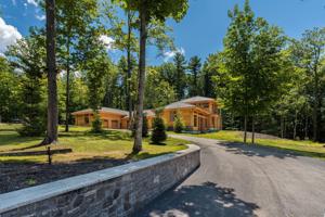 18 Fernwood Road