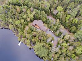 276 North Shore Road