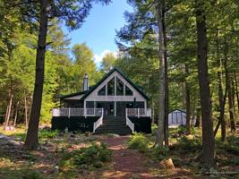 49 Hoyt Island