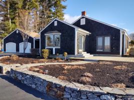 18 Grove Street