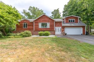 5 Beach Road